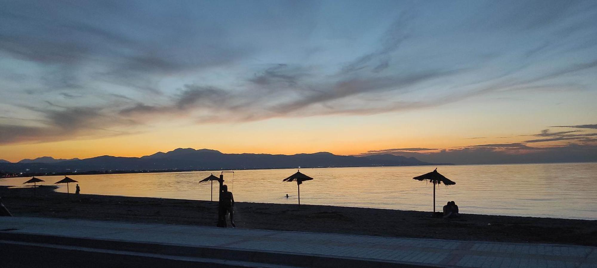 Sun, Sea, And Sand-Only 20 Footsteps To The Beach Corinth Luaran gambar